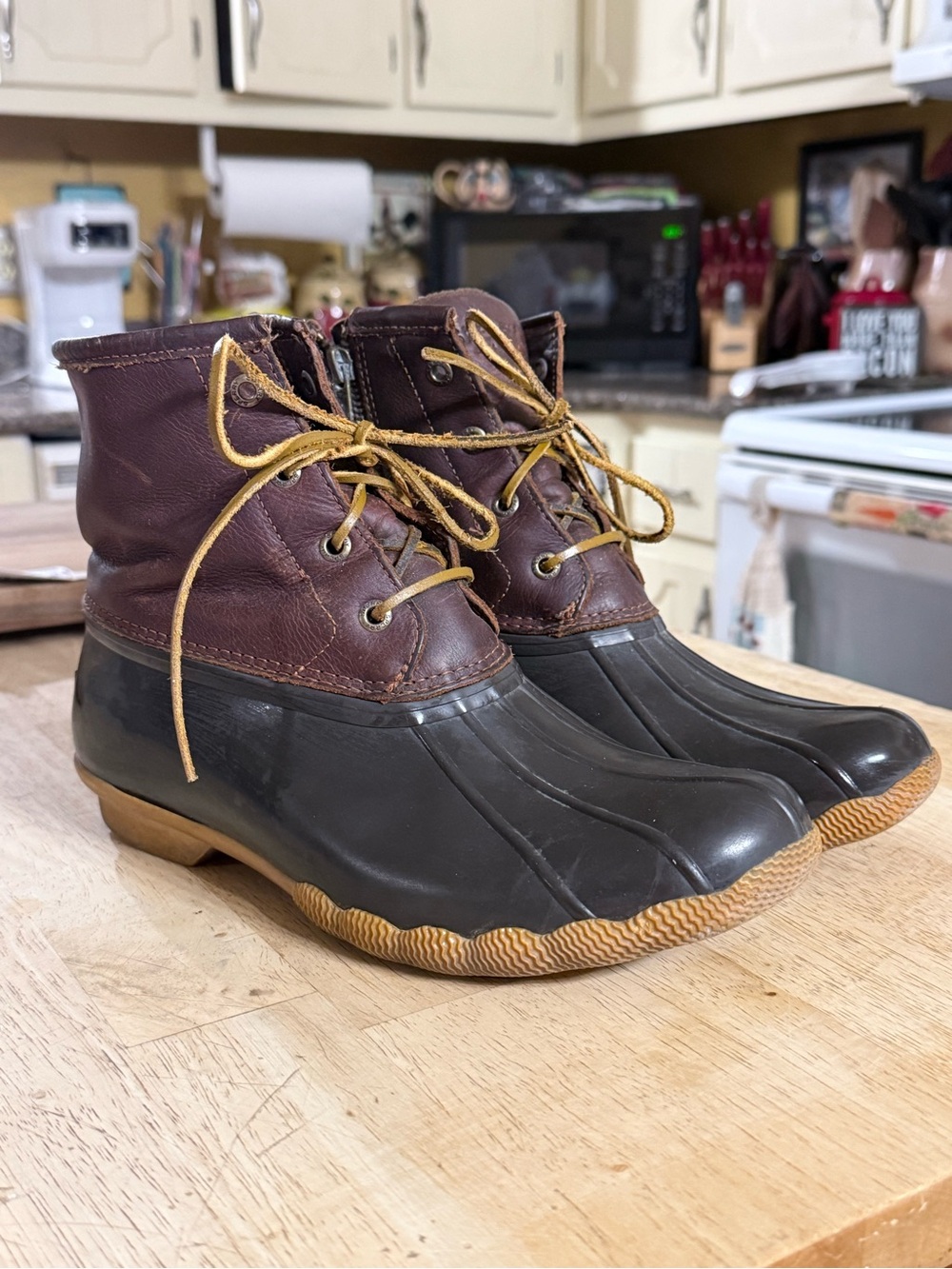 Sperry Women's Brown Leather & Black Rubber Duck Boots with Tan Laces